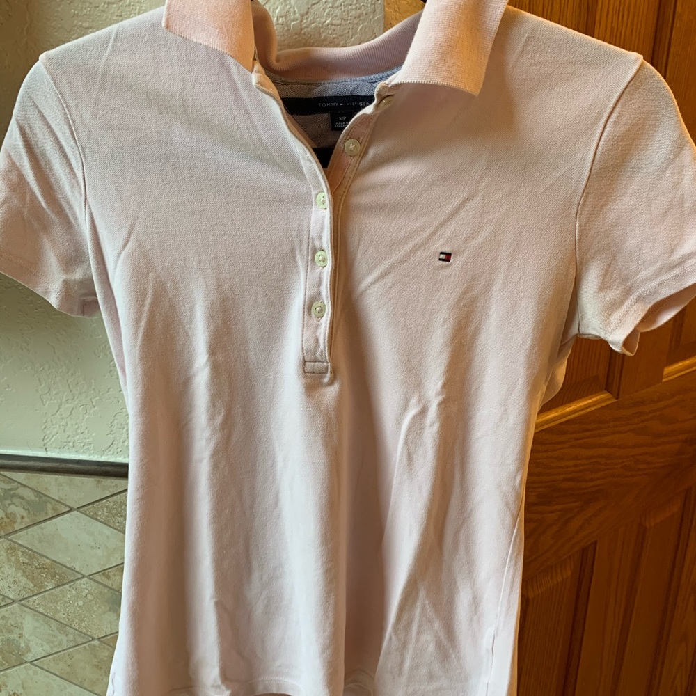 tommy hilfiger quarter button!!